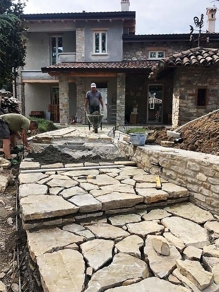 lavorazioni-in-pietra-valtidone Realizzazione scalinata in sassi